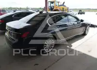 2020 BMW 740 photo