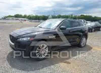 2020 Jaguar F-PACE photo