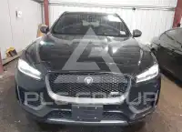 2020 Jaguar F-PACE photo