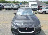 2020 Jaguar F-PACE photo