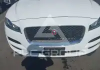 2020 Jaguar F-PACE photo