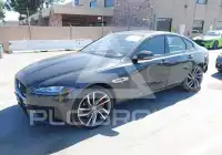 2020 Jaguar XF фото