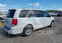 2020 Dodge Grand Caravan фото