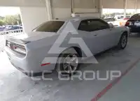 2020 Dodge CHALLENGER photo