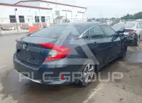 2020 Honda CIVIC photo