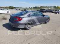 2020 Honda CIVIC photo