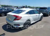 2020 Honda CIVIC фото