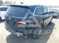 2020 Honda PILOT photo