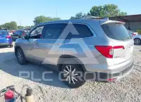 2020 Honda PILOT photo