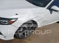2020 Honda Accord photo