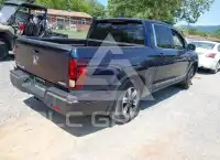 2020 Honda RIDGELINE photo
