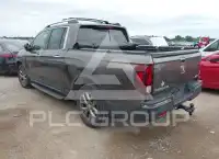 2020 Honda RIDGELINE photo