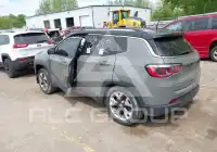 2020 Jeep COMPASS photo