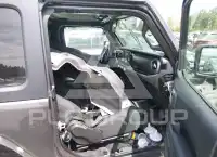 2020 Jeep WRANGLER фото