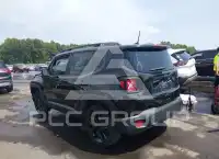 2020 Jeep Renegade photo