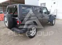 2020 Jeep WRANGLER фото