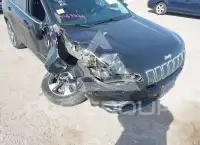 2020 Jeep CHEROKEE photo