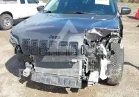 2020 Jeep CHEROKEE photo