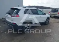 2020 Jeep CHEROKEE photo