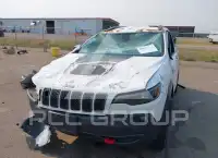2020 Jeep CHEROKEE photo