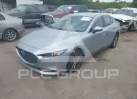 2020 Mazda 3 photo