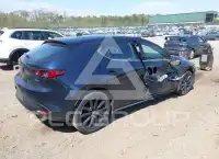 2020 Mazda 3 фото