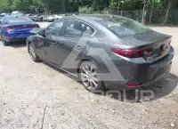 2020 Mazda 3 photo