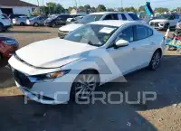 2020 Mazda 3 фото