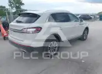 2020 Lincoln NAUTILUS photo