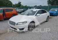 2020 Lincoln MKZ фото