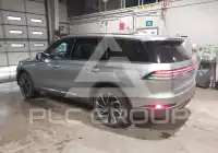 2020 Lincoln AVIATOR photo