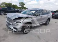 2020 Lincoln AVIATOR photo