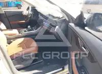 2020 Audi Q8 фото