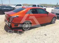 2020 Cadillac CT4 photo