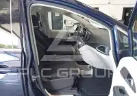 2020 Chrysler VOYAGER фото