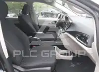 2020 Chrysler VOYAGER photo