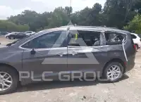 2020 Chrysler VOYAGER фото