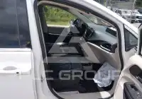 2020 Chrysler VOYAGER фото