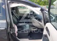 2020 Chrysler VOYAGER фото