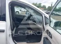 2020 Chrysler VOYAGER фото