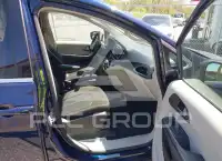 2020 Chrysler VOYAGER фото