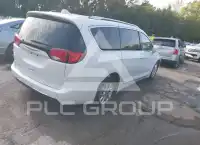 2020 Chrysler PACIFICA photo