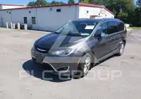 2020 Chrysler PACIFICA фото