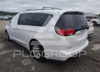 2020 Chrysler PACIFICA photo