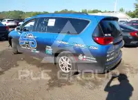 2020 Chrysler PACIFICA photo