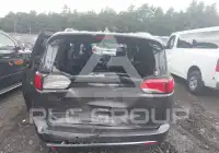 2020 Chrysler PACIFICA photo