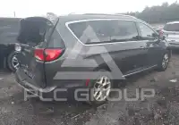 2020 Chrysler PACIFICA photo