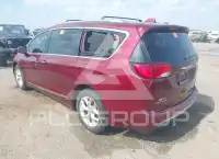 2020 Chrysler PACIFICA photo