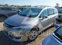 2020 Chrysler PACIFICA photo