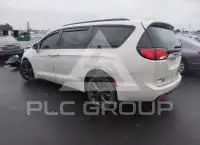 2020 Chrysler PACIFICA photo